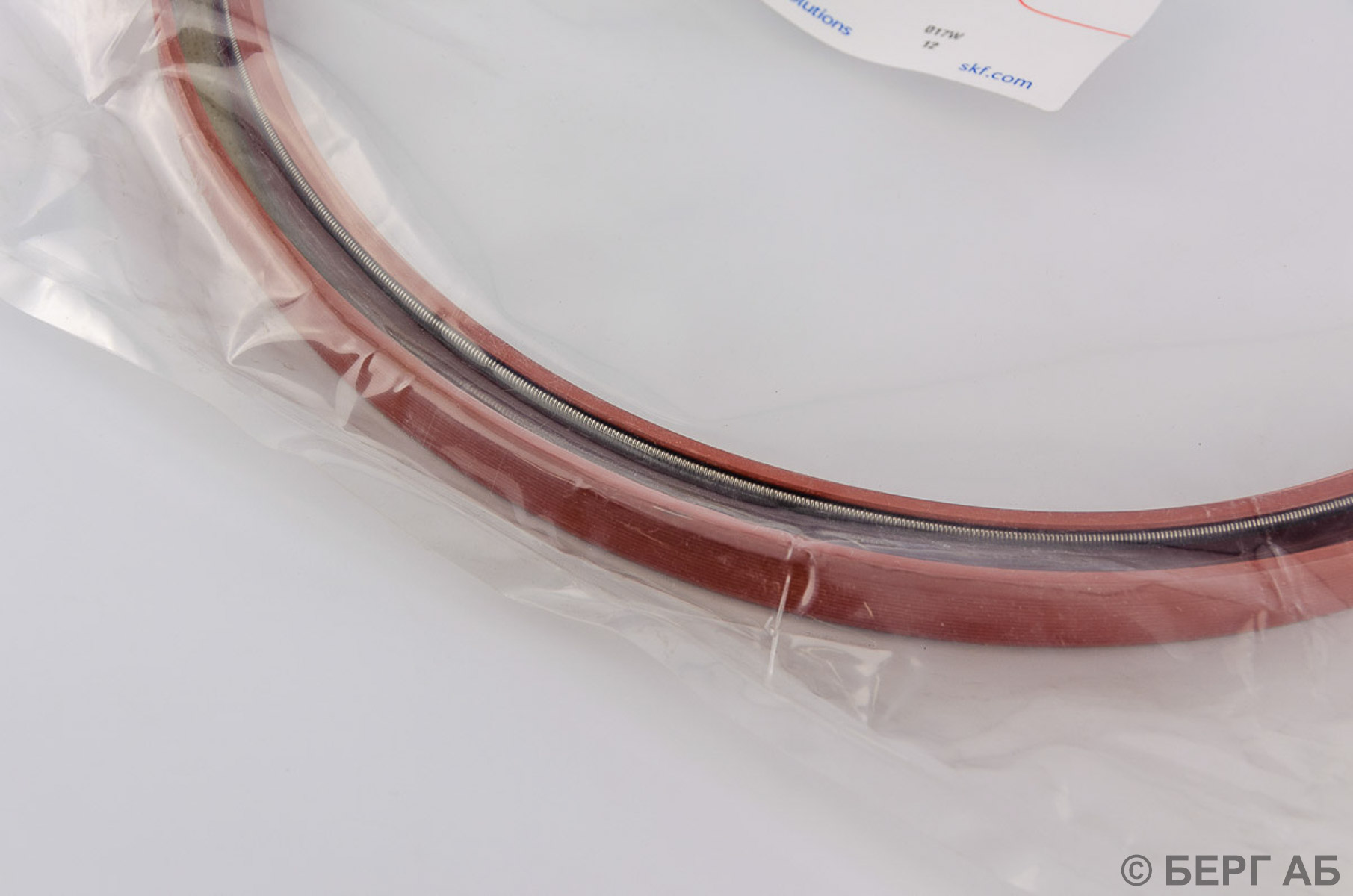 Подшипниковое уплотнения CR 230X260X15 HMSA10 V